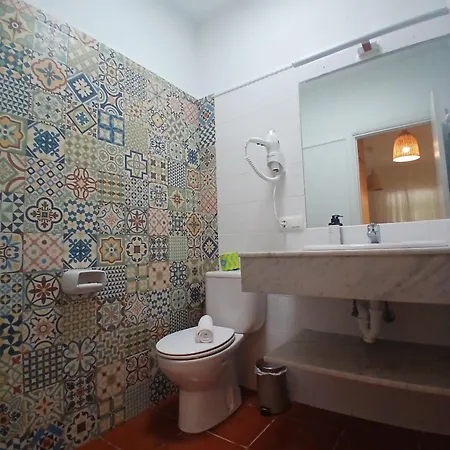 Cales De Menorca 10 * Cala Blanca (Menorca)