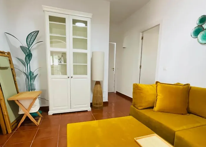 Cales De Menorca 10 * كالا بلانكا