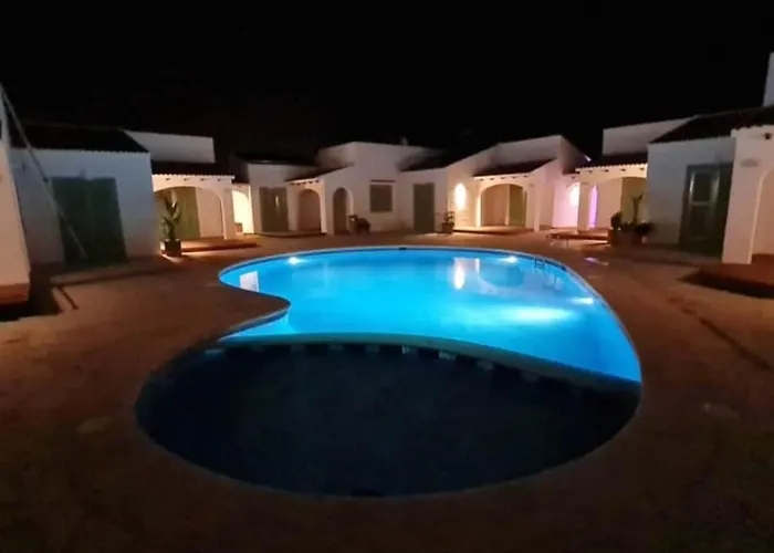 Cales De Menorca 10 شقة